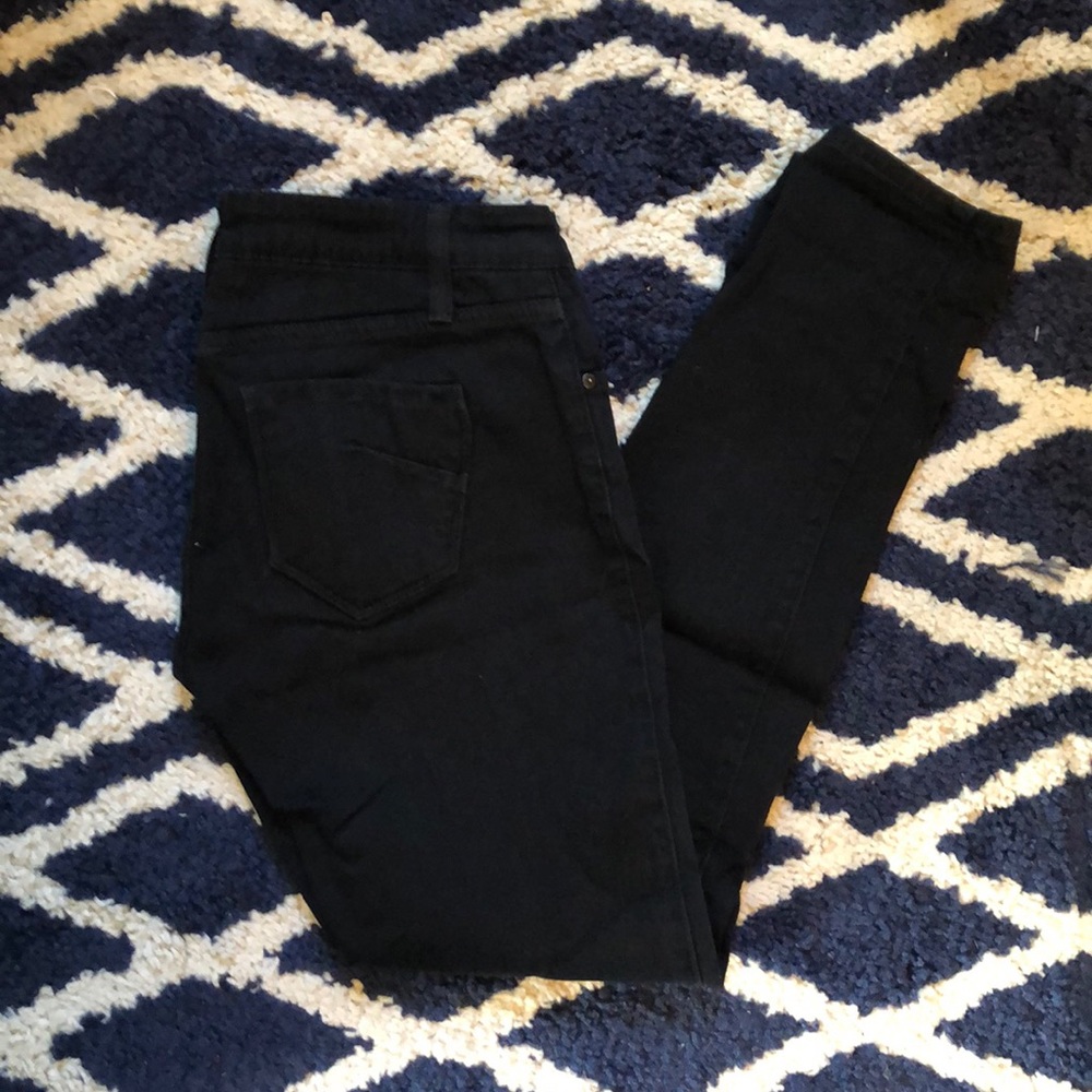 JAMES JEANS - BLACK